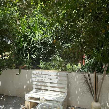 Casina Il Melograno גלטונה