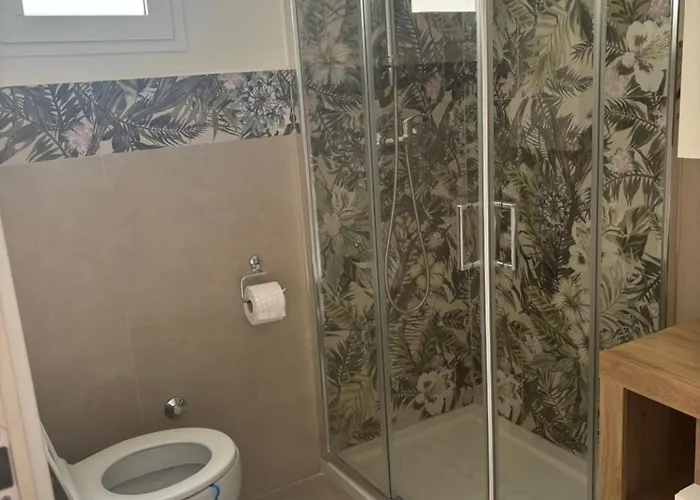 بيت للعطل Casina Il Melograno غالاتوني